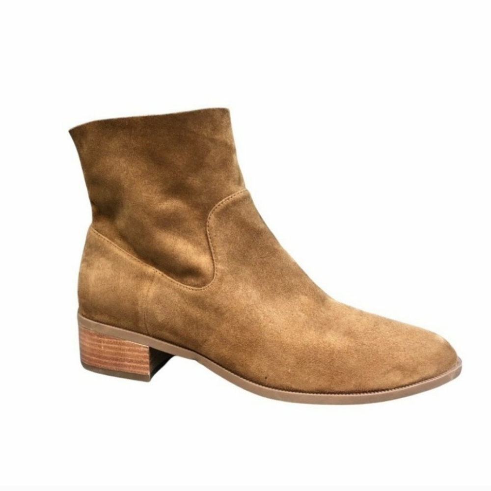 Caslon Susana suede ankle booties size 6.5